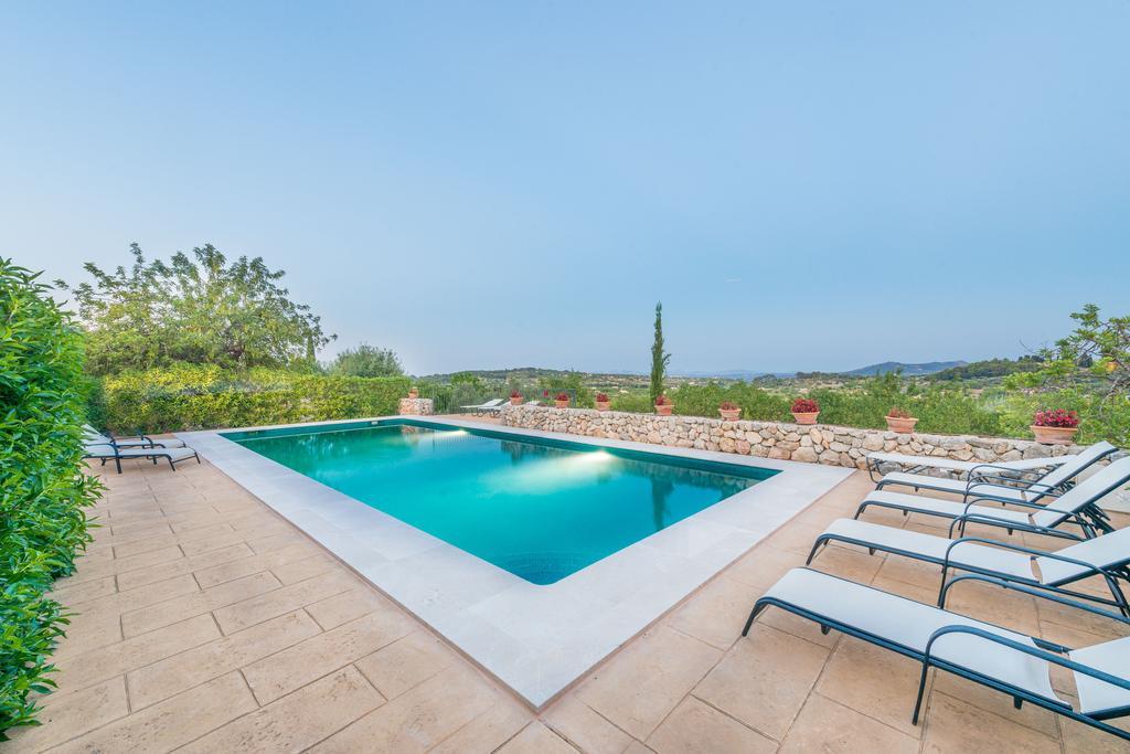 Son Maguet Villa Selva  Exterior photo